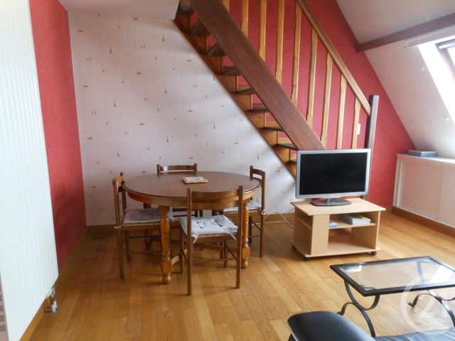 Appartement F3 à louer - 3 pièces - 41.7 m2 - ST GILDAS DE RHUYS - 56 - BRETAGNE - Century 21 Saint Gildas Appartement F3 à louer - 3 pièces - 41.7 m2 - ST GILDAS DE RHUYS - 56 - BRETAGNE - Century 21 Saint Gildas