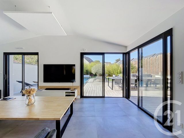 maison à vendre - 10 pièces - 219.7 m2 - ST GILDAS DE RHUYS - 56 - BRETAGNE - Century 21 Saint Gildas